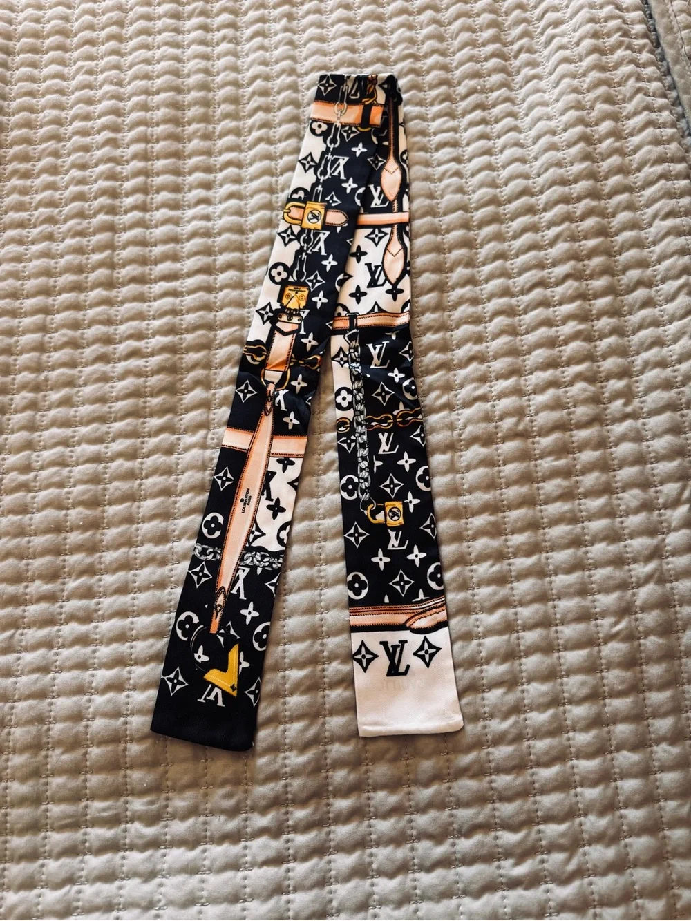 Louis Vuitton Black, White & Gold Monogram Silk Twilly
